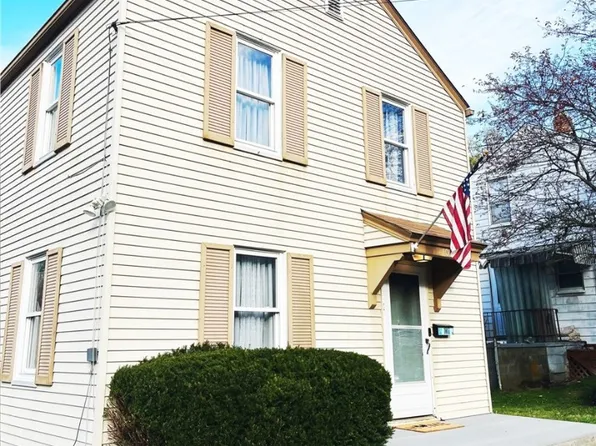 1017 Laurel St, Bridgeville, PA 15017