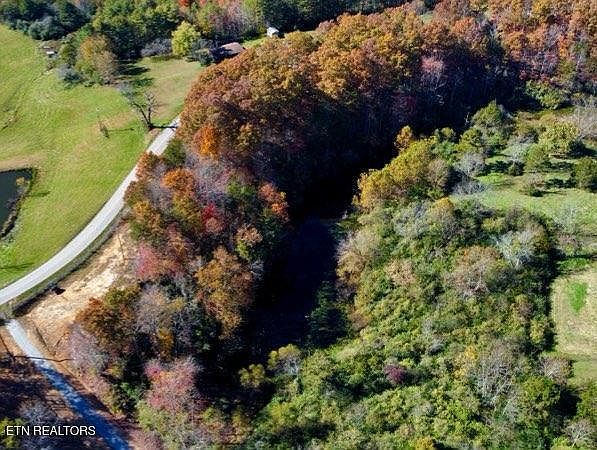 1st image of 2036 Helenwood Detour Rd