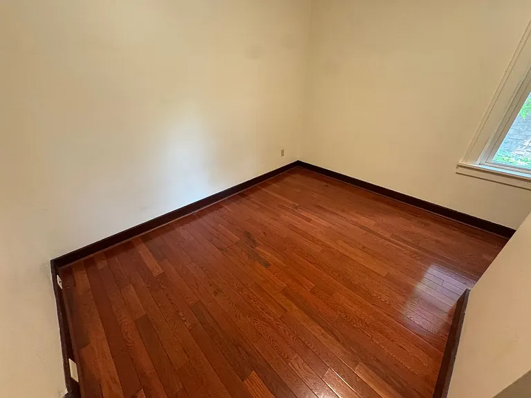 7132 Michigan Street — Photo 41