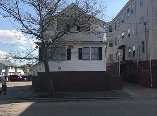 620 Union Ave, Providence, RI 02909