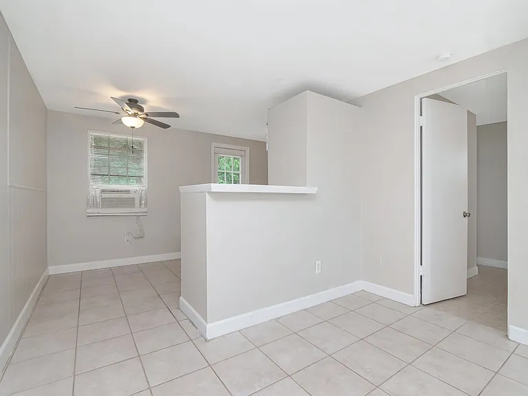 104 Karde Ln #A — Photo 5