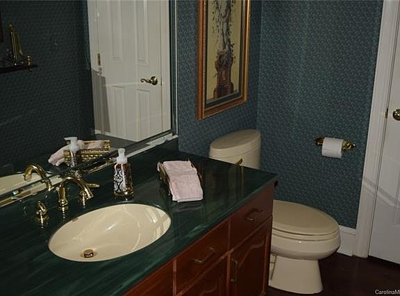 5th image of 4912 Downing Creek Dr