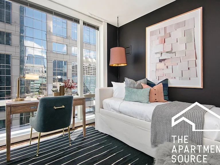 111 W Upper Wacker Dr #STUDIO — Photo 13