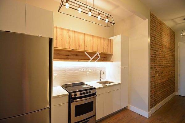 1st image of 1043 Bedford Ave APT 2D