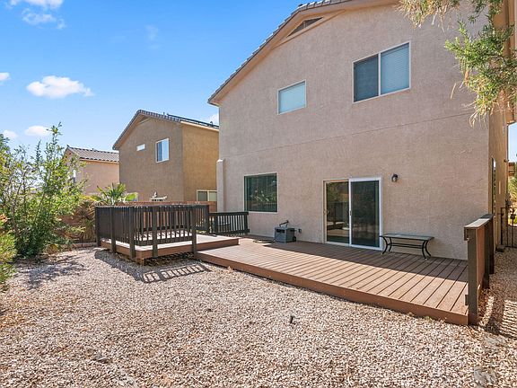 2nd image of 9627 Entrada Vista Ave NW
