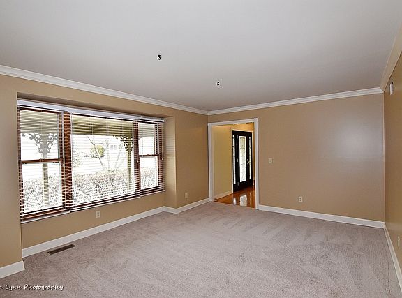 5th image of 3 Saddlewood Ct