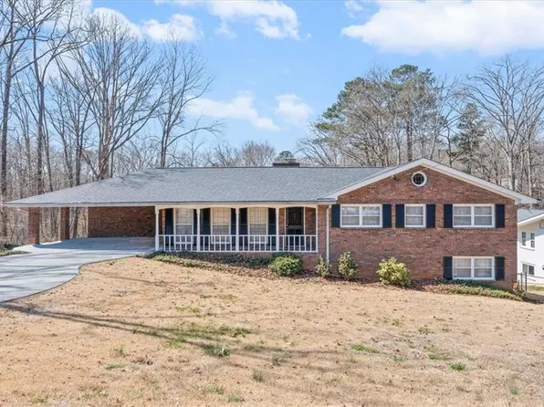 5920 Rosie Ln SE, Mableton, GA 30126