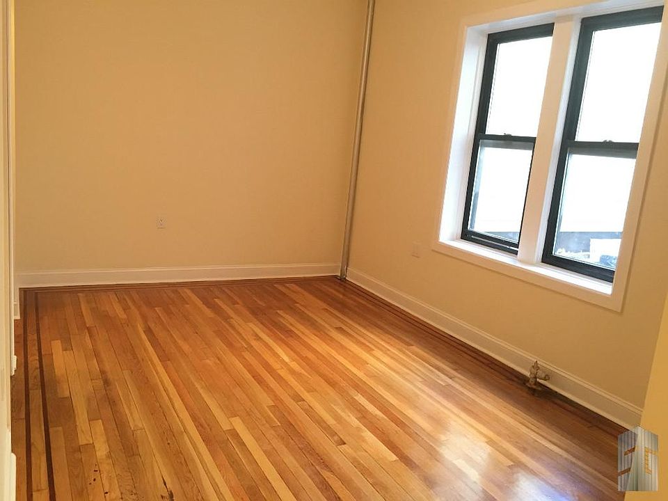 2nd image of 10420 115th St APT 1F
