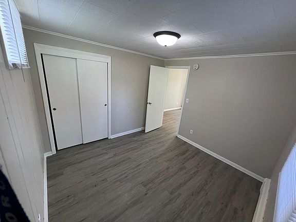 4th image of 1607 2nd Ave NE APT 2