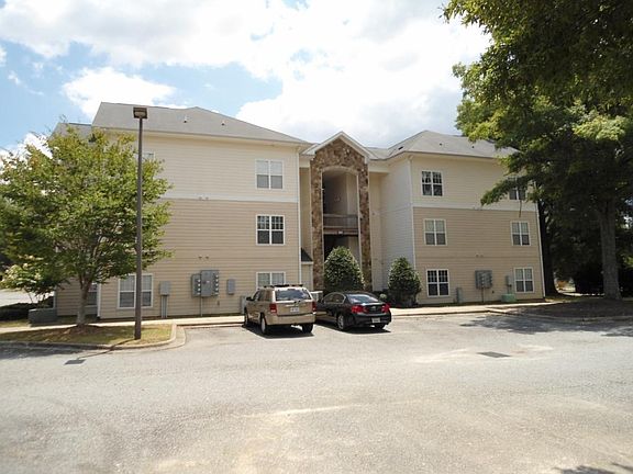 3rd image of 101 Campus Walk Trl