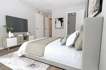 Dakota Apartments — Photo 6