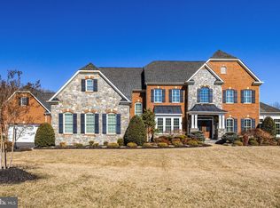 1627 Admirals Hill Ct, Vienna, VA 22182