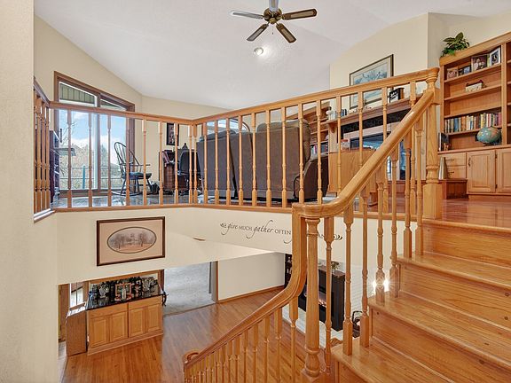 5th image of 5205 Perry Point