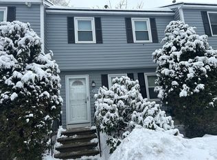 810 Lawrence St APT C, Lowell, MA 01852