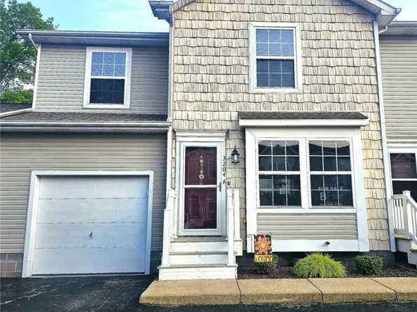 3204 Deer Trl Unit A, Cortland, OH 44410