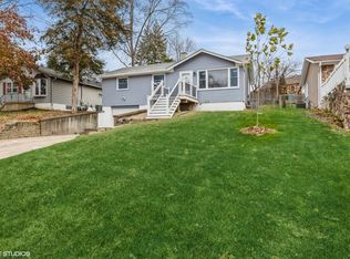 33043 N John Mogg Rd, Grayslake, IL 60030