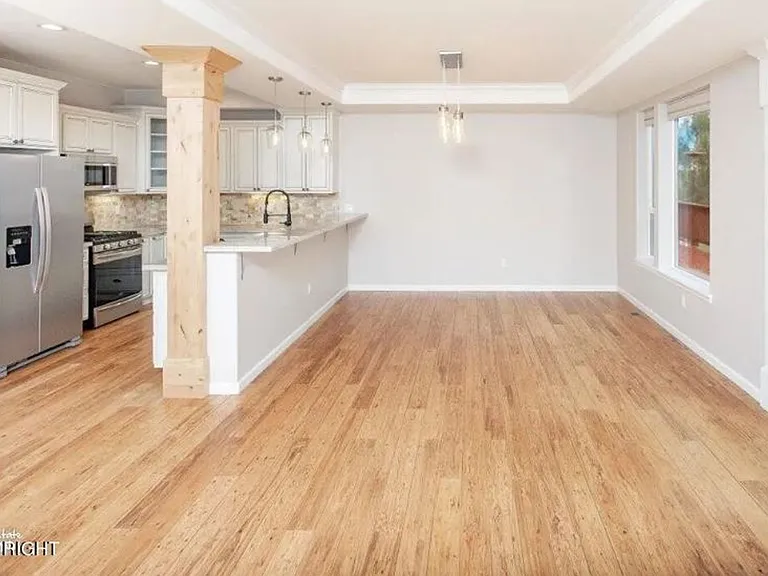 4750 W Kaylee River Cir — Photo 9