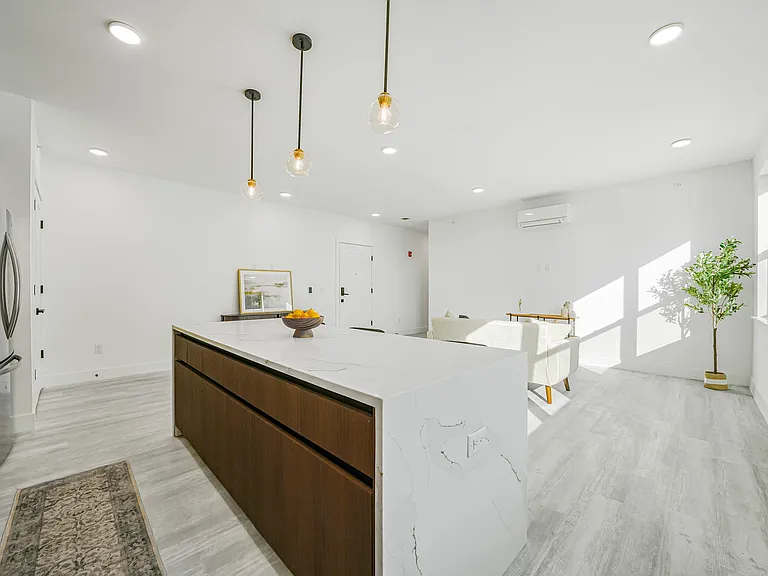 4614 Kennedy Blvd #202 — Photo 20