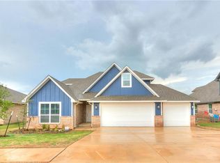 2204 Arcady Ave, Norman, OK 73026