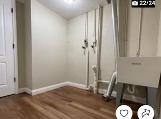 6 Dover Dr, Belleville, IL 62223