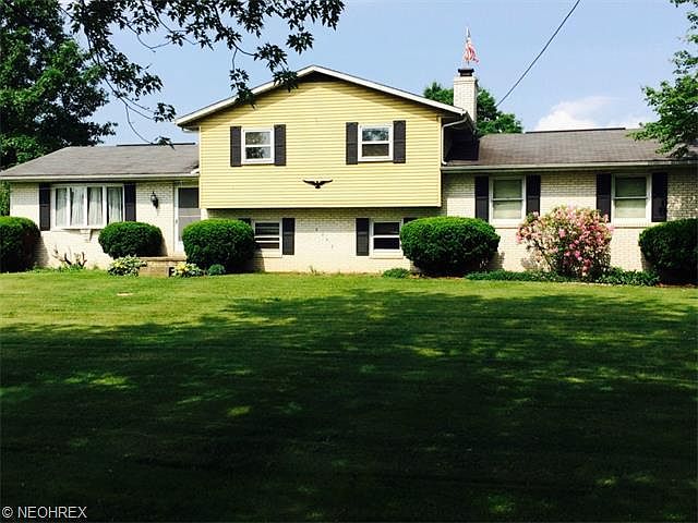 1st image of 3043 Swallen Ave