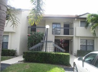 3325 Lucerne Park Dr, Greenacres, FL 33467