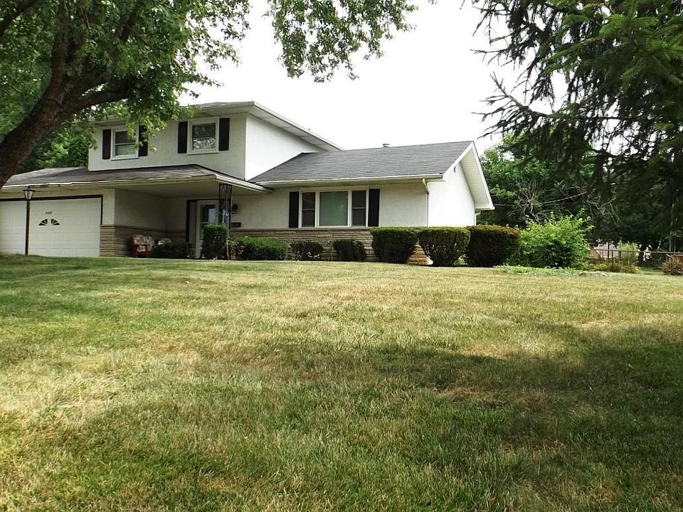 1st image of 9365 Circle Dr