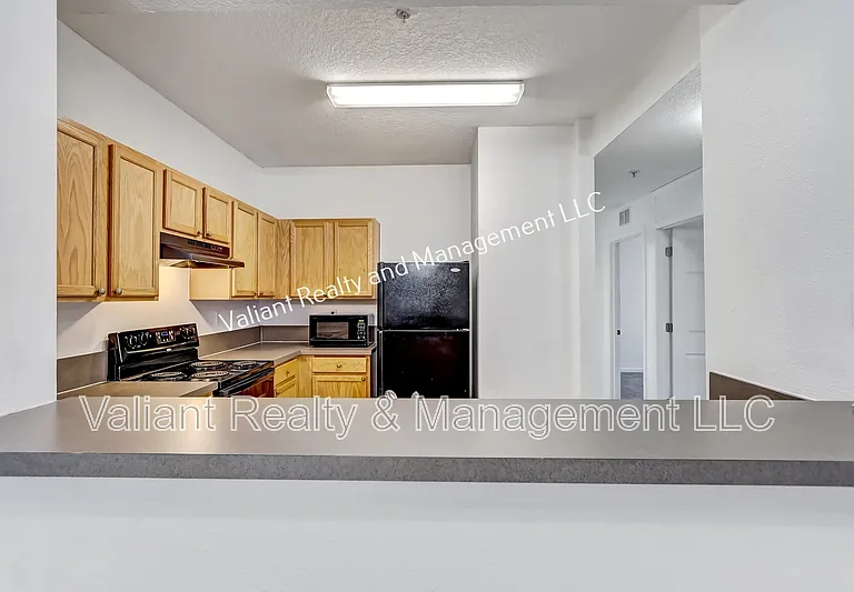 575 Oakleaf Plantation Pkwy #1-1303 — Photo 11