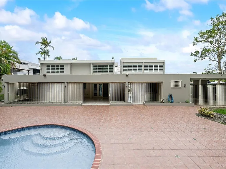 606 Calle 1 — Photo 5