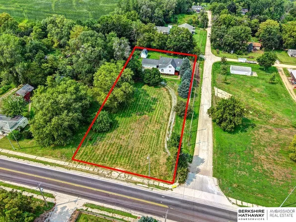 602 Pine St, South Bend, NE 68058