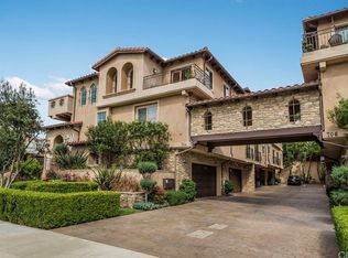 704 S Pacific Coast Hwy APT D, Redondo Beach, CA 90277