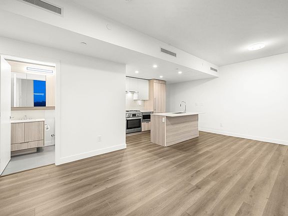 2nd image of 901 Lougheed Hwy #1106