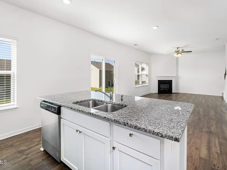 693 Barley Loop — Photo 18
