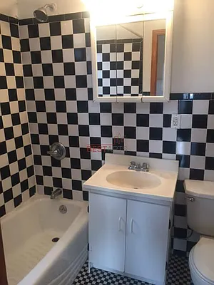 Rented by Best Apartments North Inc | media 38