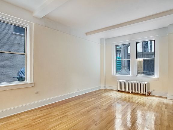 3rd image of 3 E 66th St #B1