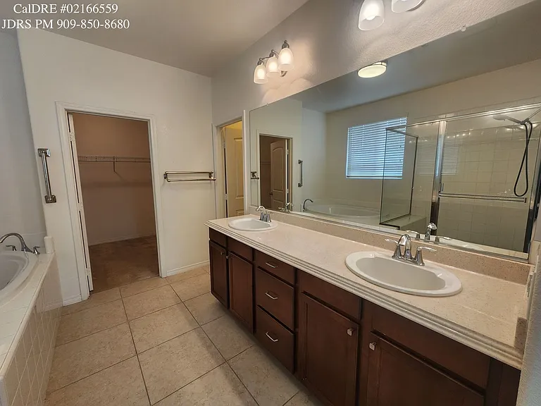13891 Huntervale Dr — Photo 12
