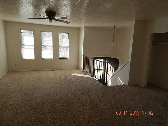 Upstairs Living Area