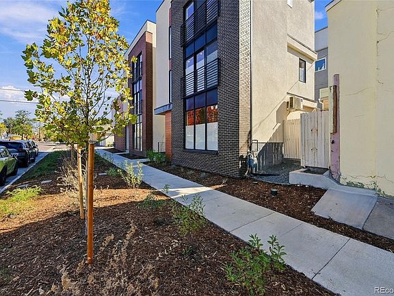 3rd image of 1220 E 35th Avenue