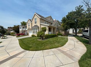 27071 Channel Ln, Santa Clarita, CA 91355