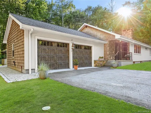 91 Richards Drive, Monroe, CT 06468