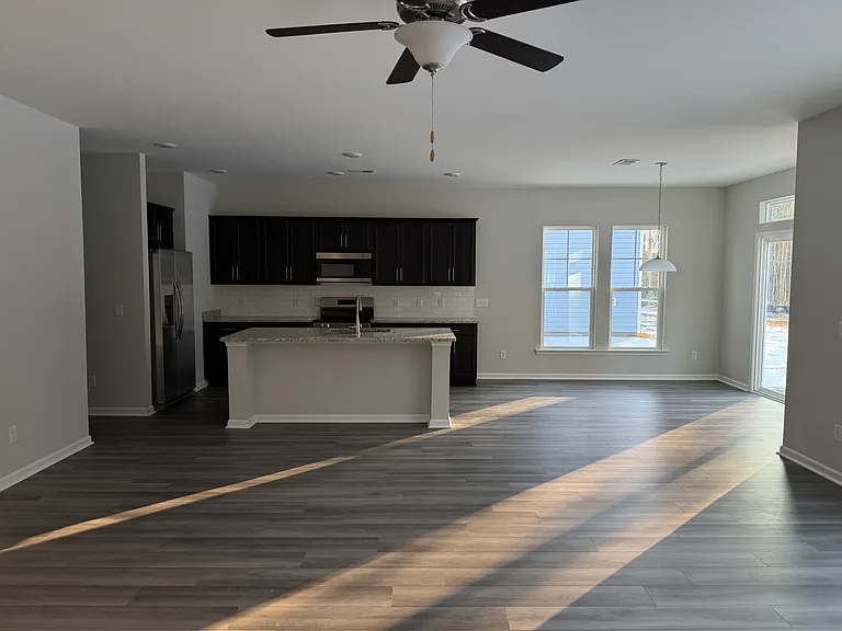 240 Brookline Dr — Photo 6