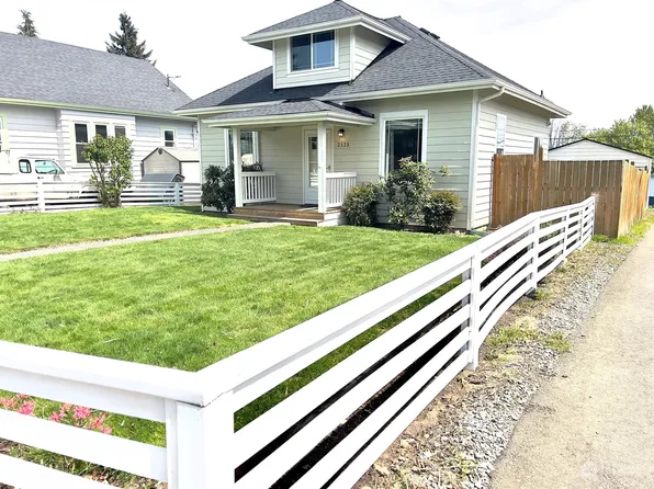 2123 Cleveland Avenue, Everett, WA 98201