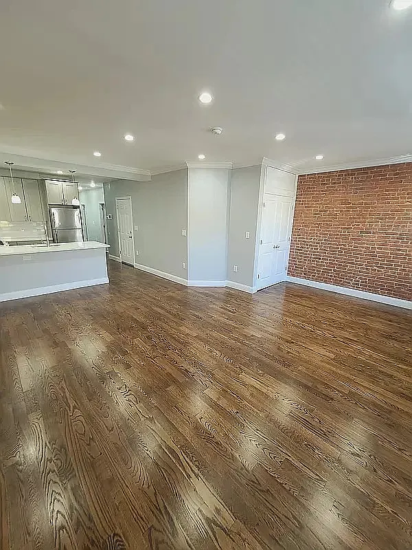 7012 Third Avenue — Photo 3