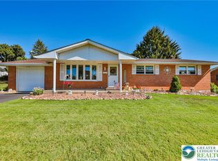 3016 Coplay Ln, Whitehall, PA 18052