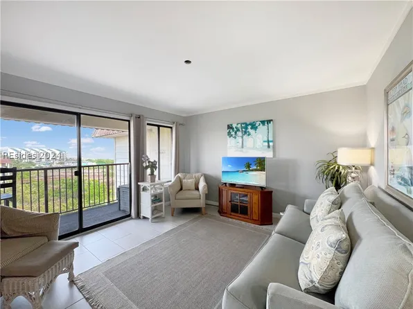 40 Folly Field Rd Unit 422, Hilton Head Island, SC 29928