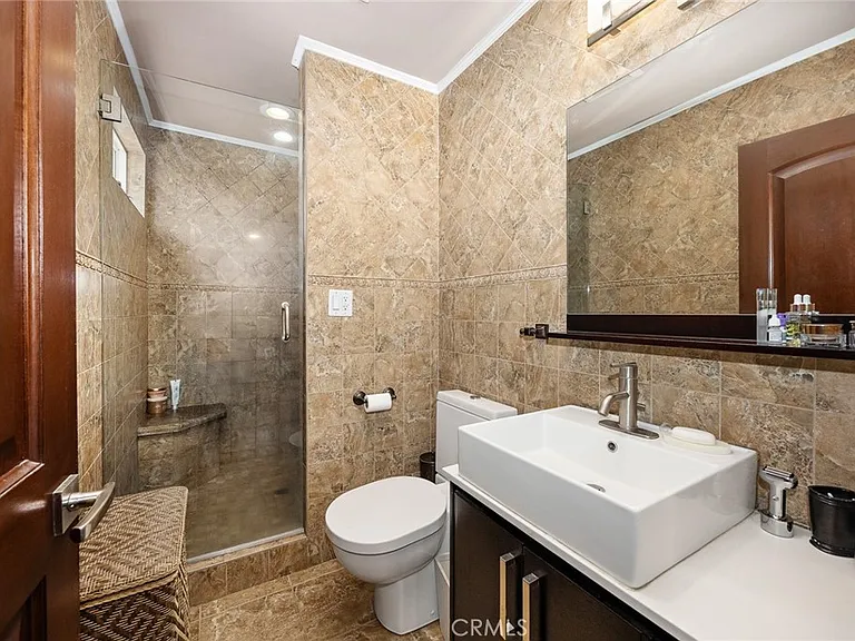 10610 Oak Tree Way — Photo 25