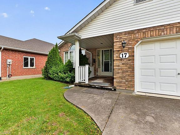 3rd image of 17 Tanner Dr