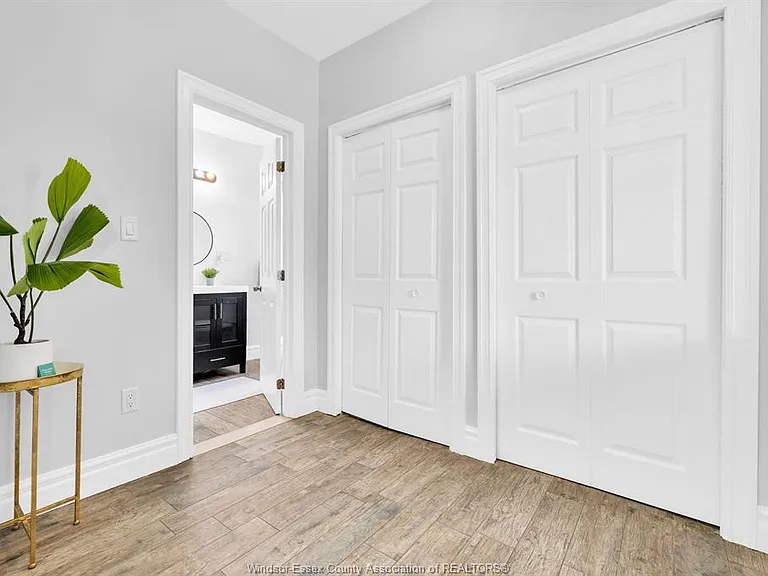 1341 McKay Ave — Photo 8