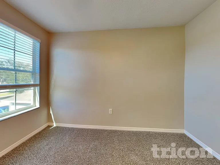 15518 Telford Spring Dr — Photo 12