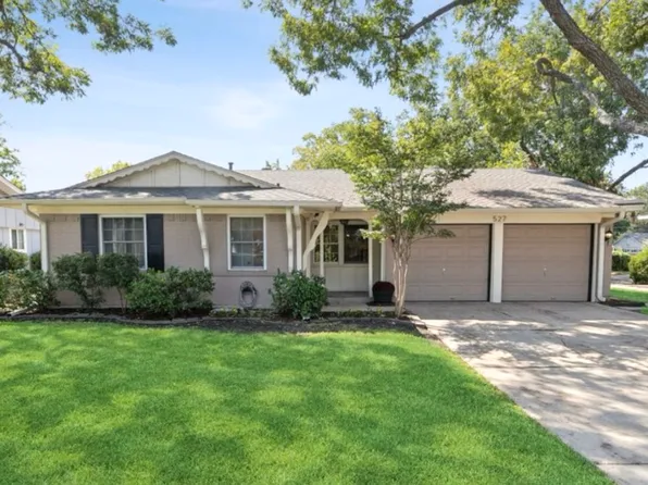 527 Melrose Dr, Richardson, TX 75080